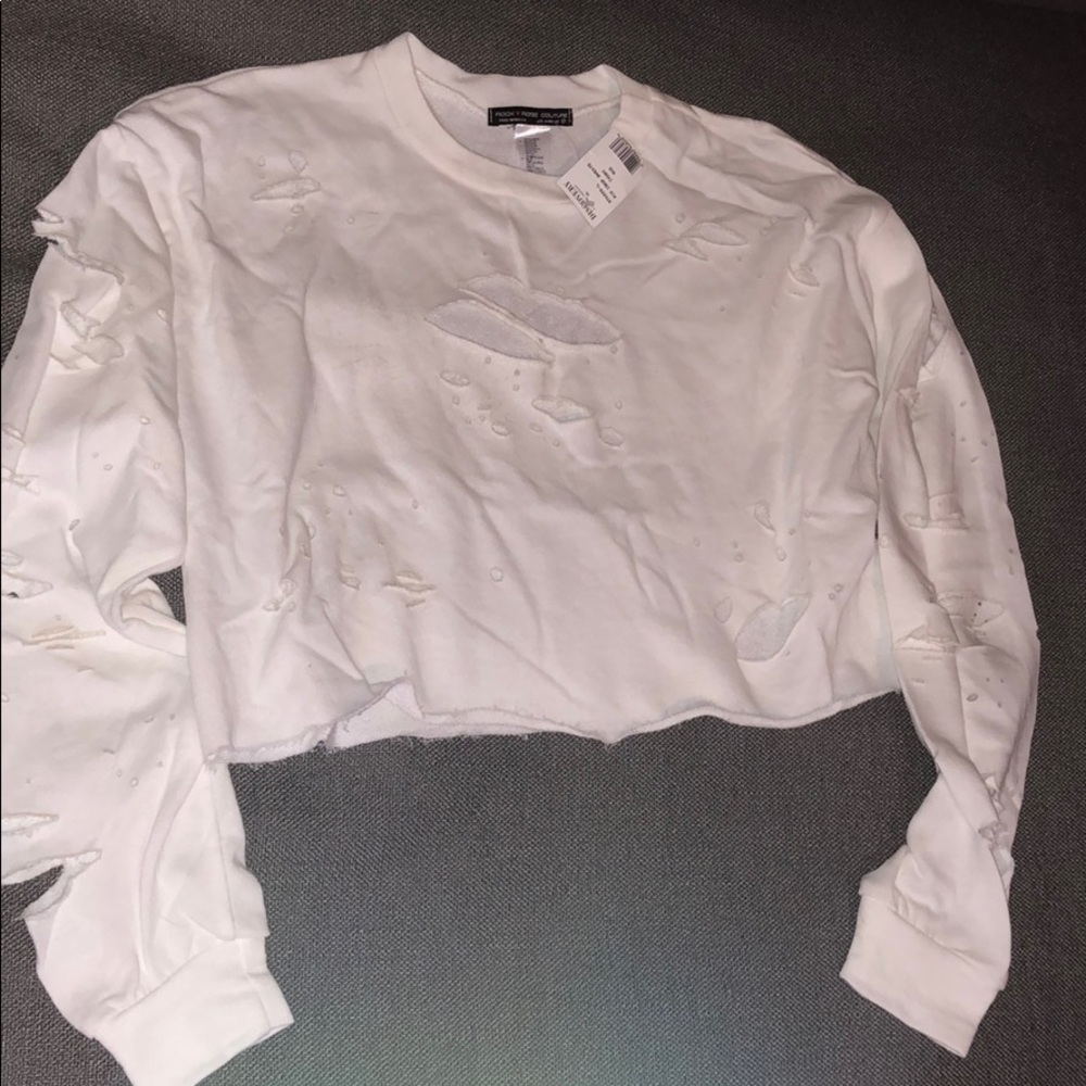 Crop top! - Picture 1 of 2
